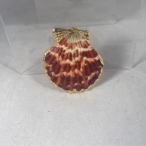 Vintage real seashell pendant